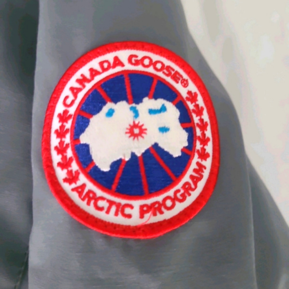 Canada Goose Whsitler Parka - Graphite Size XXS - Picture 6 of 7
